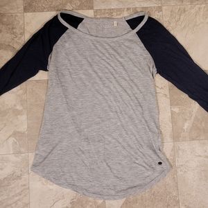 Guess Womens Shirt xs